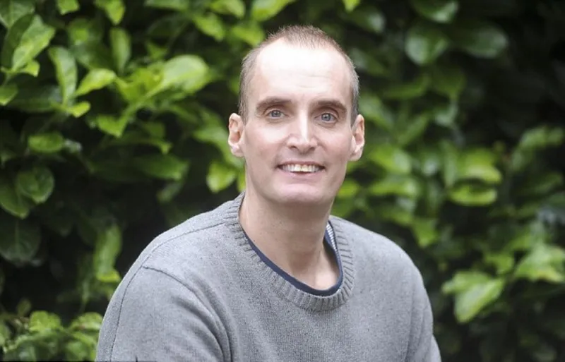 بالصور..لاعب كمال الاجسام الذي  قتلته المنشطات 