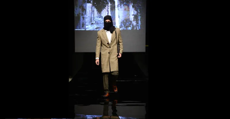 المصمم اللبناني نمر سعادة يتحدى الدمار بمجموعته الجديدة