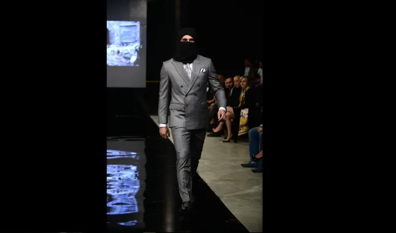 المصمم اللبناني نمر سعادة يتحدى الدمار بمجموعته الجديدة