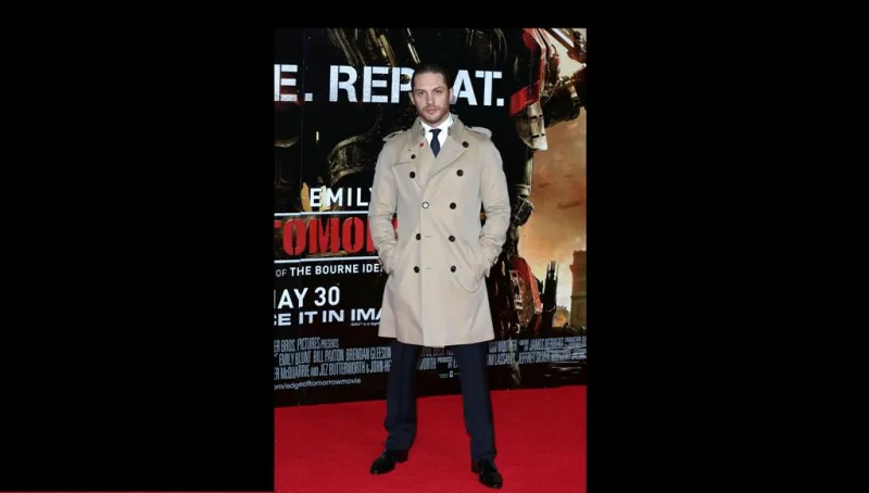 الـ"Trenchcoat" القطعة المشتركة في خزانة المشاهير