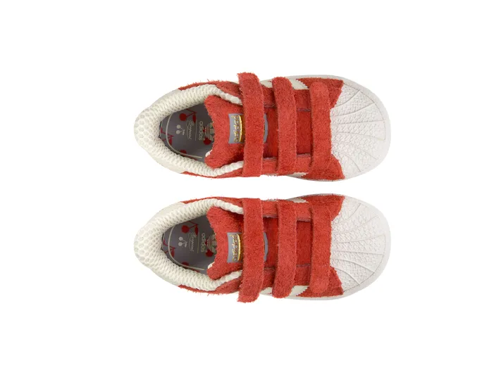  Adidas Originals و BONPOINT تكشفان النقاب عن تشكيلة أحذية لربيع وصيف 2016