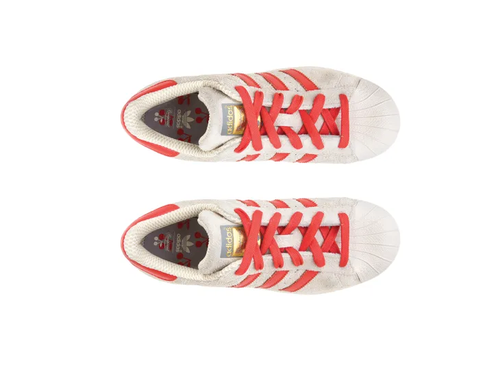  Adidas Originals و BONPOINT تكشفان النقاب عن تشكيلة أحذية لربيع وصيف 2016