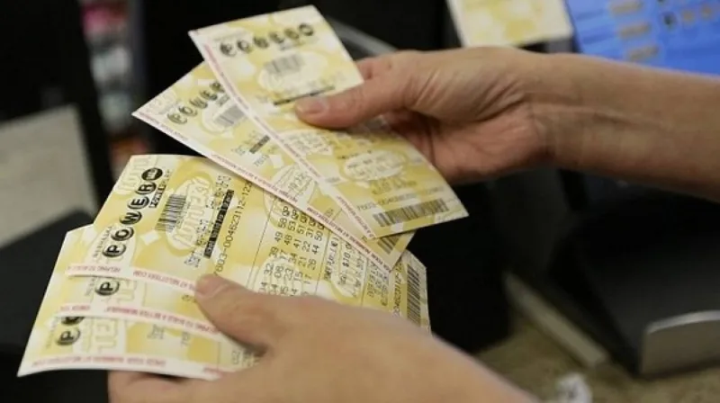 لاجئ في إسبانيا يفوز بجائزة كبرى لليانصيب