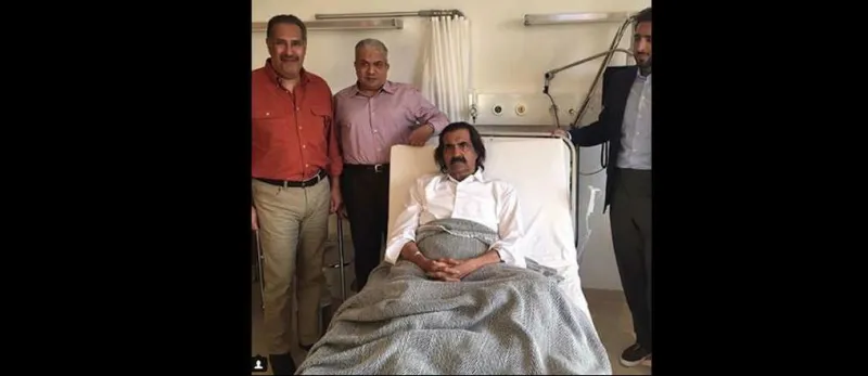 بالصور الأمير حمد بن خليفة بعد الجراحة بالمشفى 