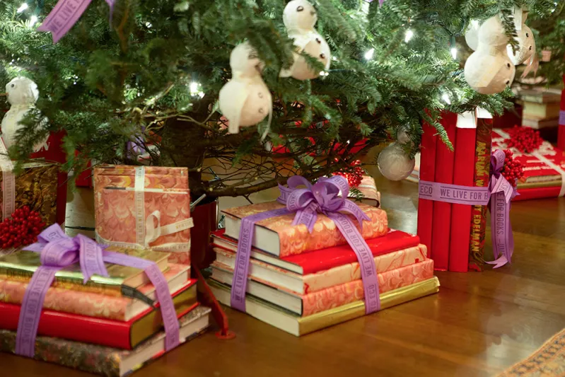 بالصور..كيف تزين البيت الابيض هذا العام؟