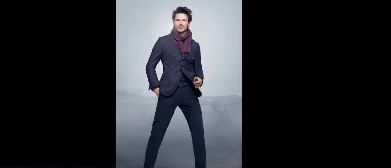 تعلم طرق ارتداء البلايزر على طريقة عارضي الازياء!