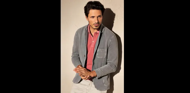 تعلم طرق ارتداء البلايزر على طريقة عارضي الازياء!