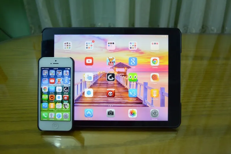 طفل ينفق 6000 دولار على لعبة على الجهاز اللوحي!