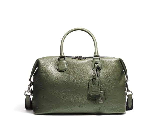 حقائب الرجال تزاحم حقائب النساء... أحدث 5 تصاميم للحقيبة الرجالية