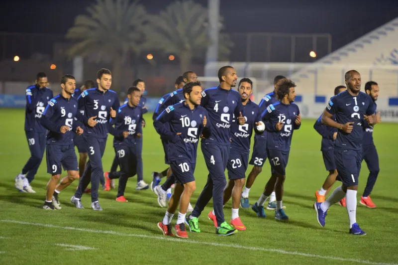 بمتابعة من الأمير نواف بن سعد :نادي الهلال السعودي يستعد لملاقاة الوحدة 