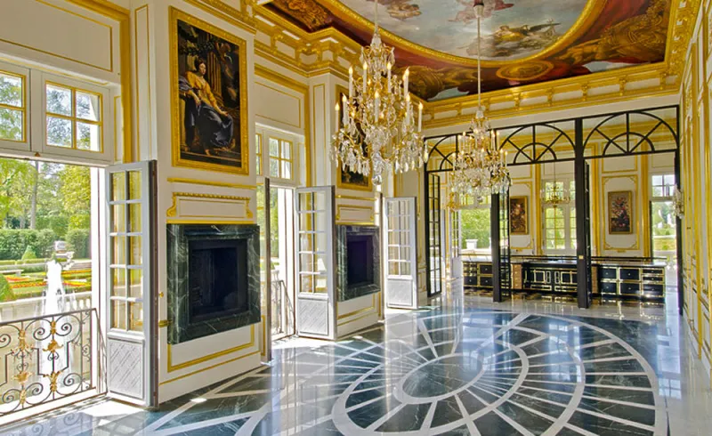 بالصور.. أغلى منزل في العالم صاحبه عربي 