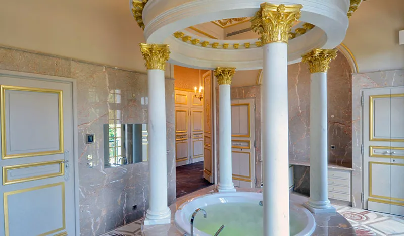 بالصور.. أغلى منزل في العالم صاحبه عربي 