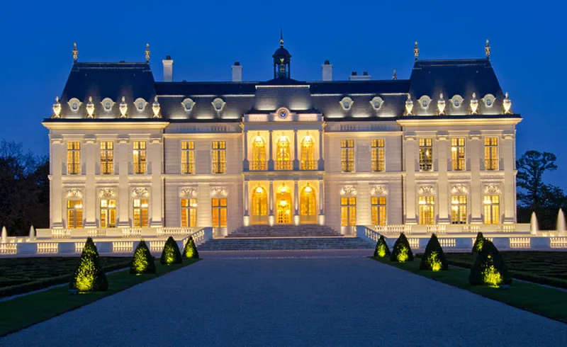 بالصور.. أغلى منزل في العالم صاحبه عربي 