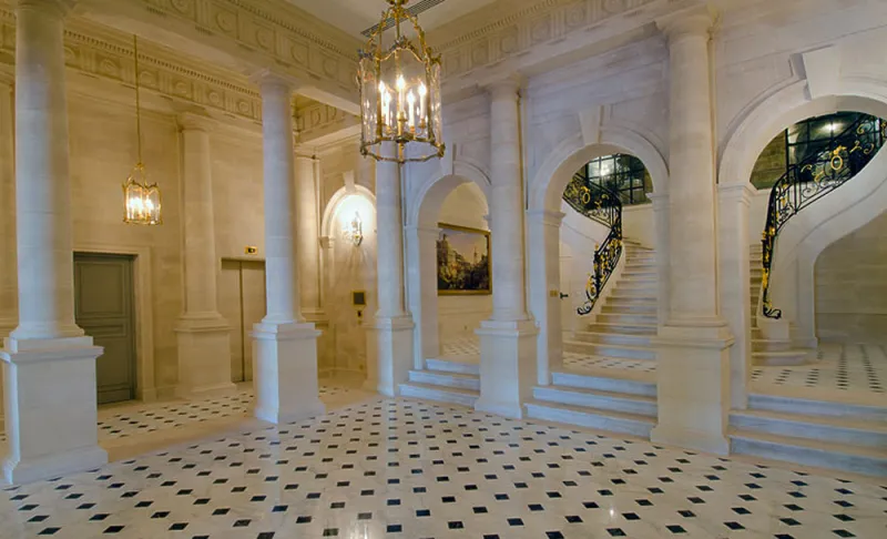 بالصور.. أغلى منزل في العالم صاحبه عربي 