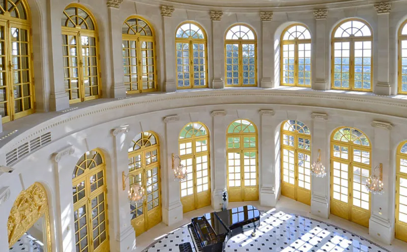 بالصور.. أغلى منزل في العالم صاحبه عربي 