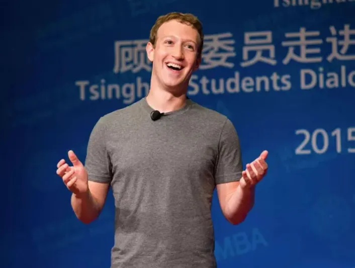 بالصور.. خزانة مارك زوكربيرغ مؤسس الفيسبوك 