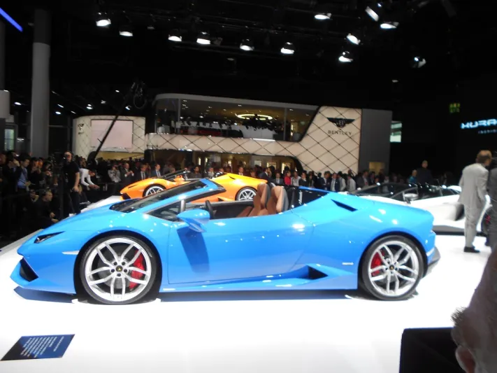 6 سيارات تسابقت على الفخامة في فرانكفورت للسيارات 