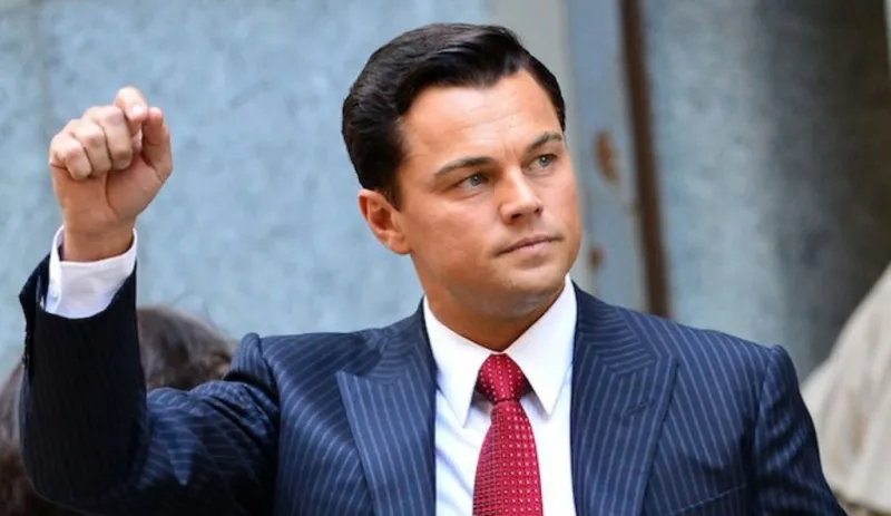 هكذا تطورت تسريحة ليوناردو دي كابريو على ايقاعي سنّه وأدواره