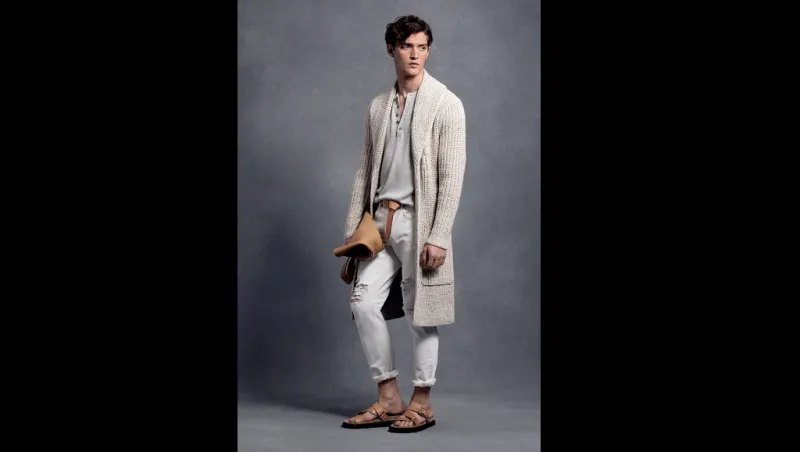 احصل على اطلالة منتعشة بألوان حيادية!