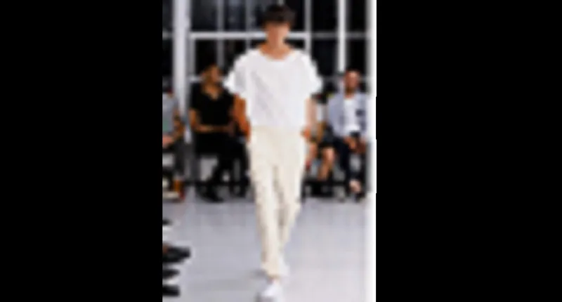 احصل على اطلالة منتعشة بألوان حيادية!