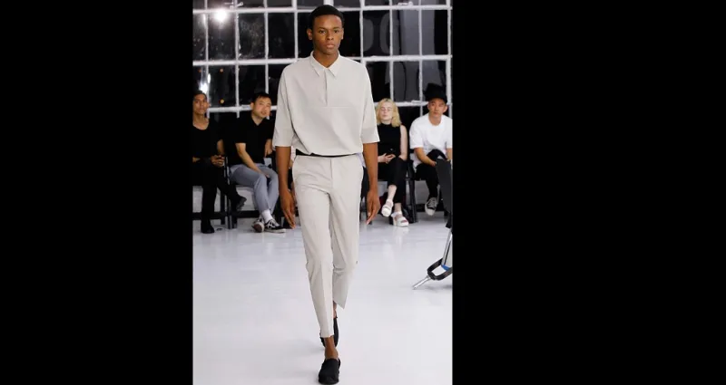 احصل على اطلالة منتعشة بألوان حيادية!