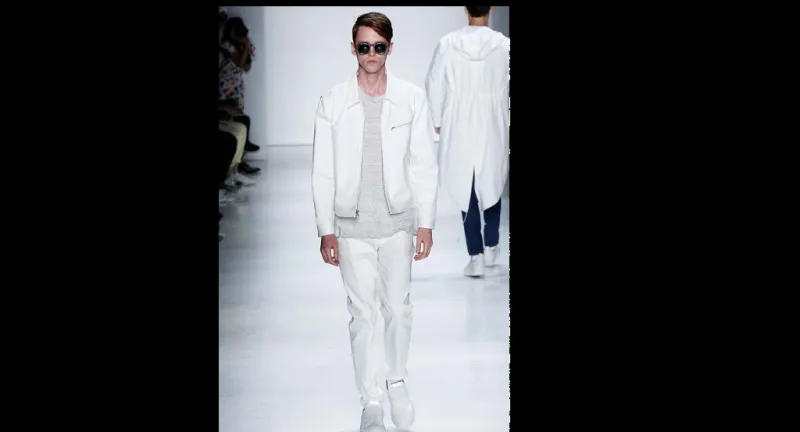 احصل على اطلالة منتعشة بألوان حيادية!