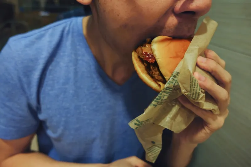 عندما تكفّ عن أكل اللحوم تكون النتيجة…