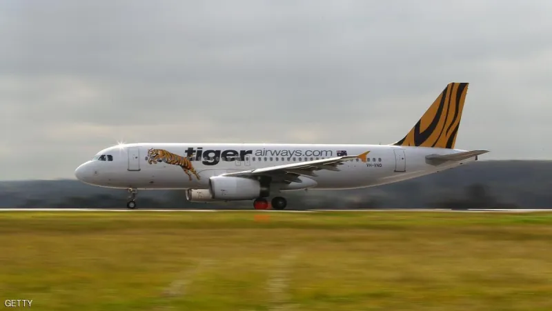 هبطت الطائرة والسبب… “رائحة”