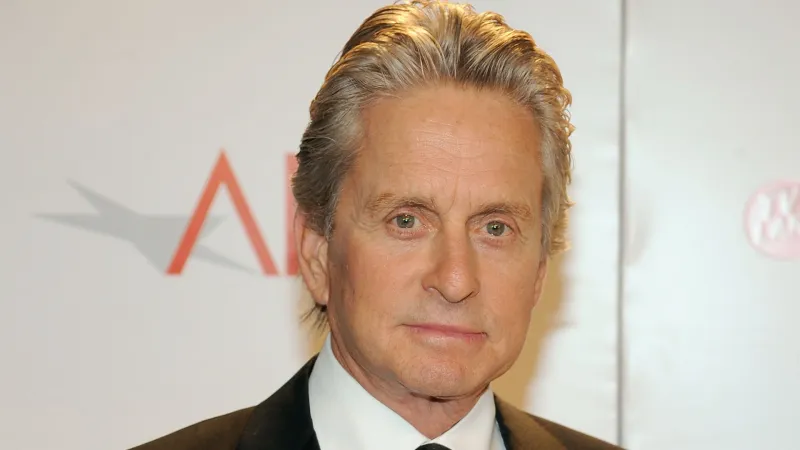 نجوم شابوا... وجاذبيتهم لا تأفل!