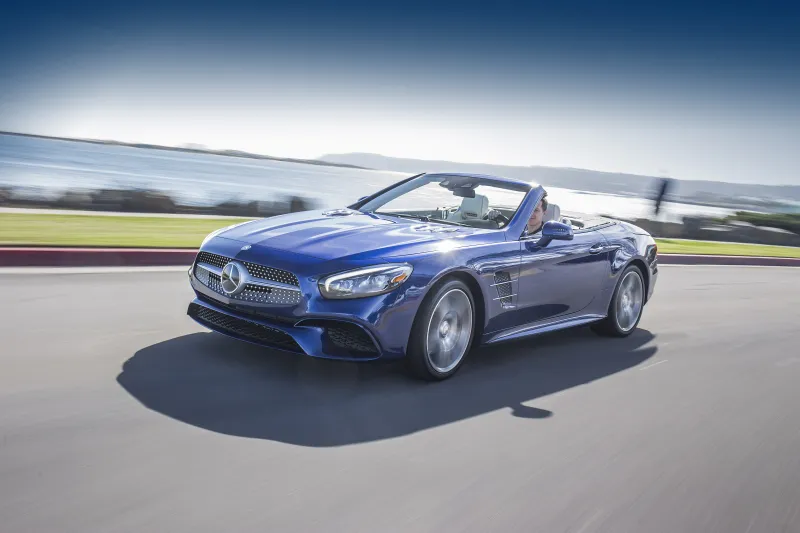 مرسيدس بنز اس ال: اسطورية رشيقة في حلة جديدة