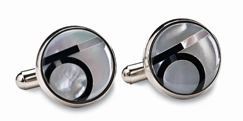 سلفاتوري فيراغامو تطور موضة جديدة للرجال في ربيع وصيف 2016