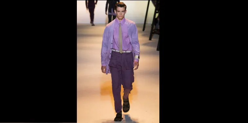 الوان نسائيه الى عالم الرجل