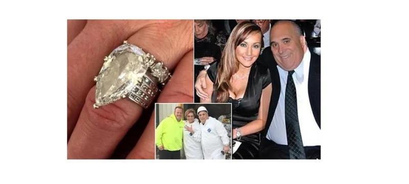 رجل ألقى خاتم ألماس بقيمة 400 ألف دولار بالقمامة