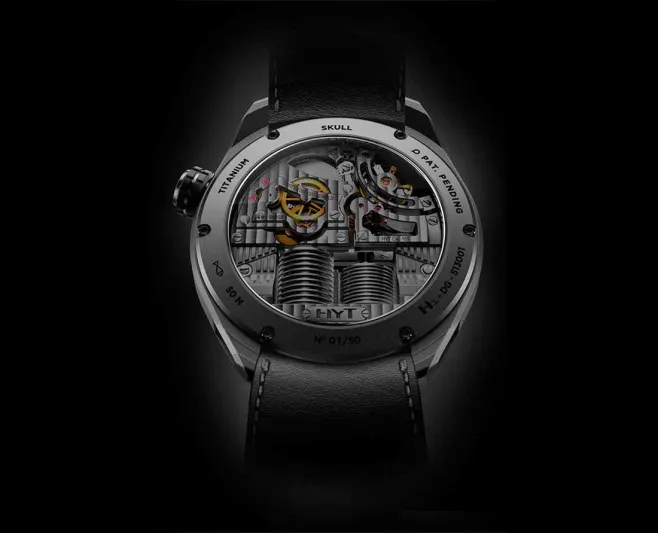 صور..ساعة الجمجمة من HYT تحكي تاريخ الزمن