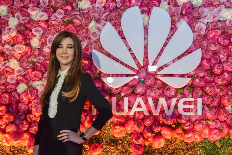 هواوي Huawei  تقدم الدورة الثانية من أسبوع الموضة العربي