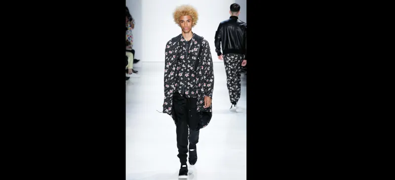 الموضة الرجالية حين تتزين بالازهار