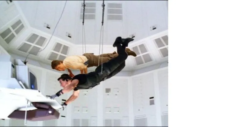 بالصور- رئيس الوزراء الكندي يشعل مواقع التواصل بحركاته