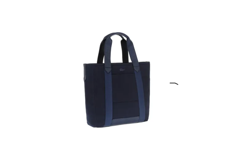 الحقيبة الرجالية .. واحدة لا تكفي لكل الاطلالات