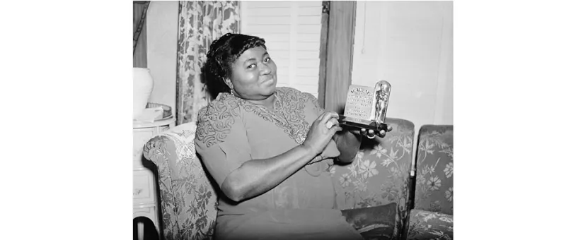 من هي المرأة السمراء التي لم يظهر وجهها في سلسلة توم وجيري؟