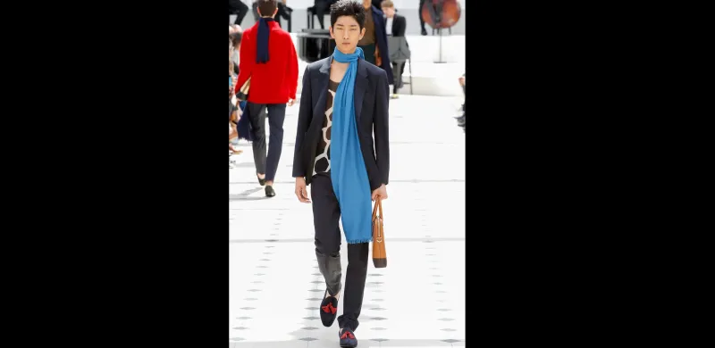 الوشاح الصيفي طريقك للاناقة لا يكتمل من دونه