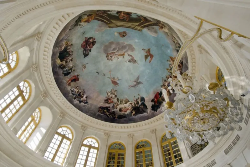 بالصور.. أغلى منزل في العالم.. “قصر فرنسي بيع بــ300 مليون دولار”