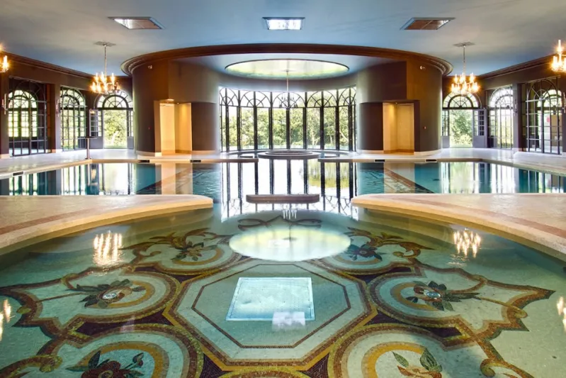 بالصور.. أغلى منزل في العالم.. “قصر فرنسي بيع بــ300 مليون دولار”