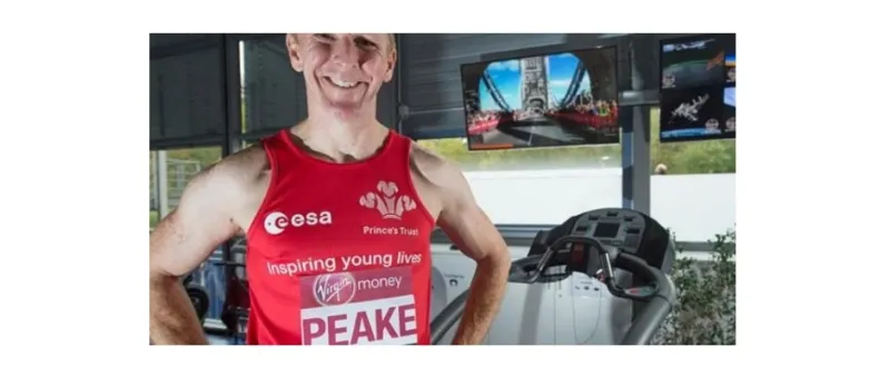 رائدٌ يُشارك في الماراثون… من السماء