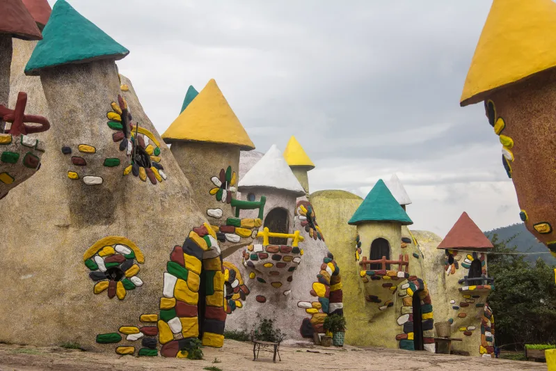 امبراطورية الاقزام في الصين 