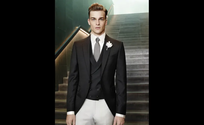 بدلات اعراس رجالي ايطالية تحاكي العريس الخليجي