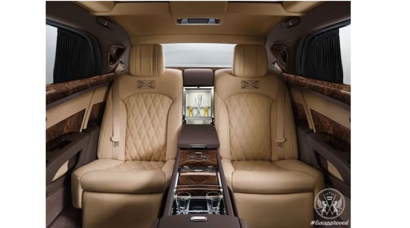 شاهد فخامة بنتلي مولسان ‘First Edition’