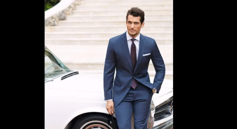 ديفيد غاندي  قمة الاناقة بالبدلة الرسمية