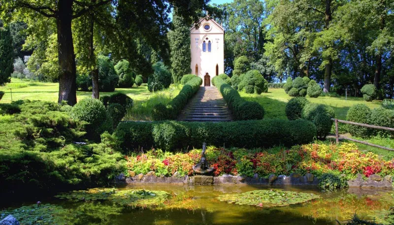 حديقة سيكورتا ايطاليا يوم مع الطبيعة الغناء 