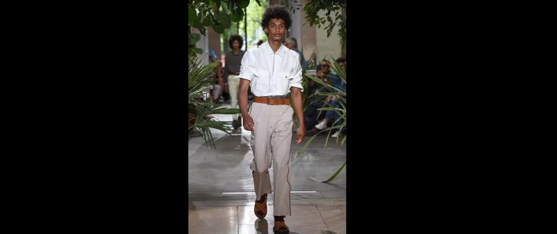 موضة السبعينات للرجال تعود من جديد 