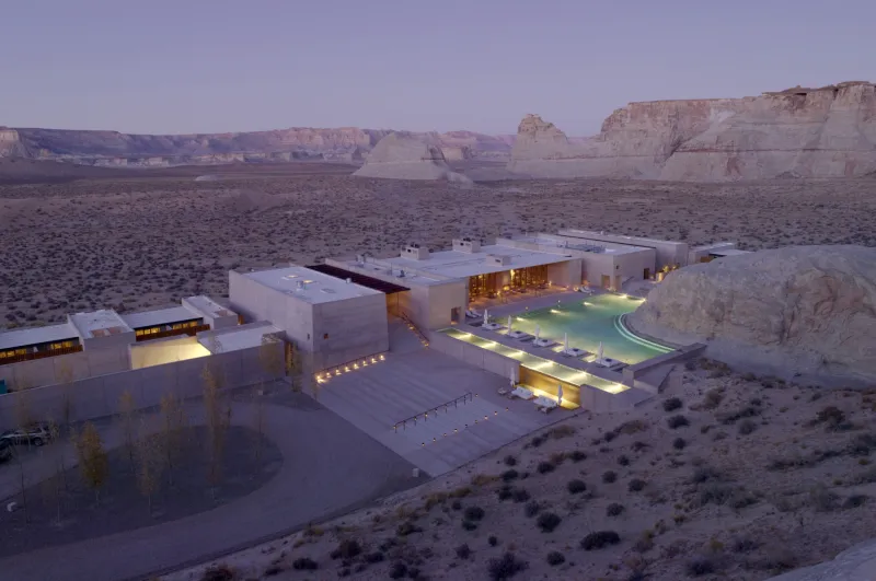 فندق امانغيري الفخامة في قلب الصحراء